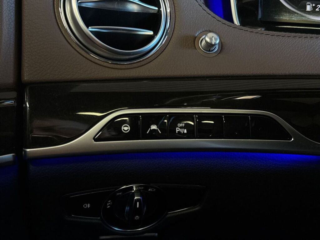 Mercedes-Benz S 2014 Musta