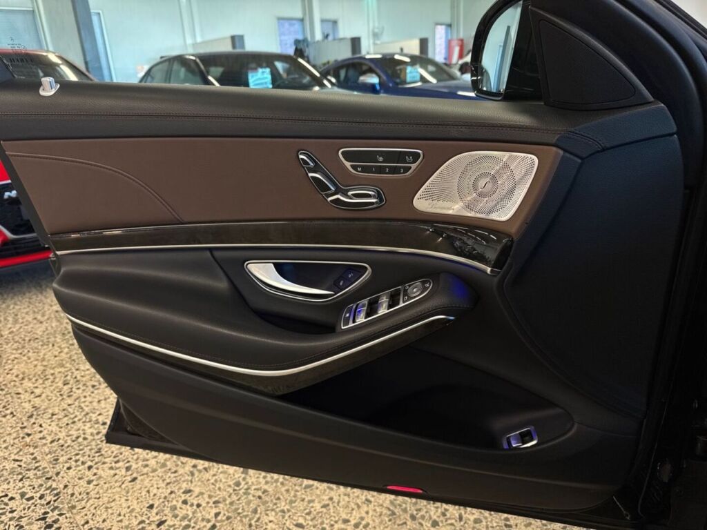 Mercedes-Benz S 2014 Musta