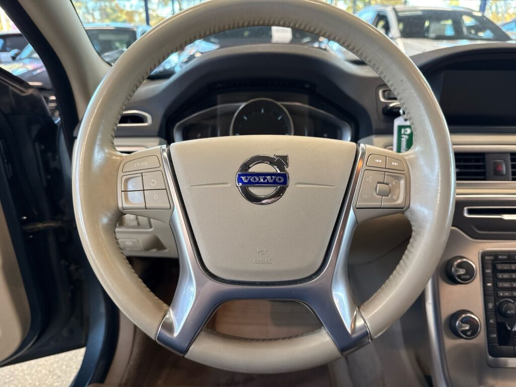 Volvo V70 2014 Sininen