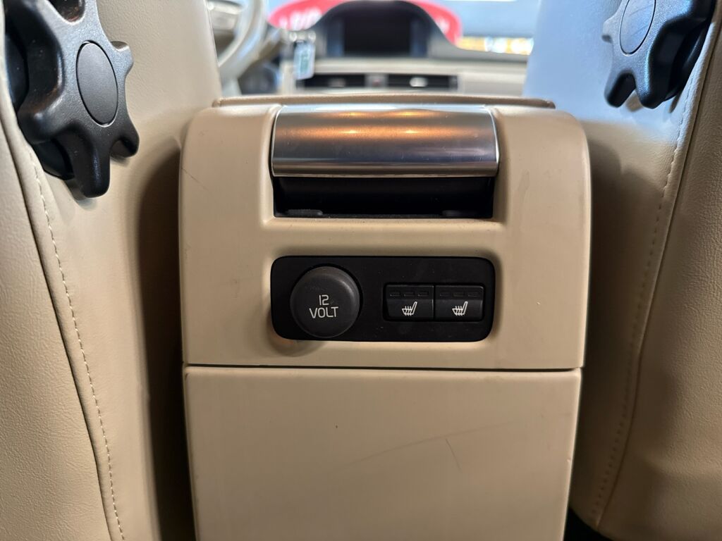 Volvo V70 2014 Sininen