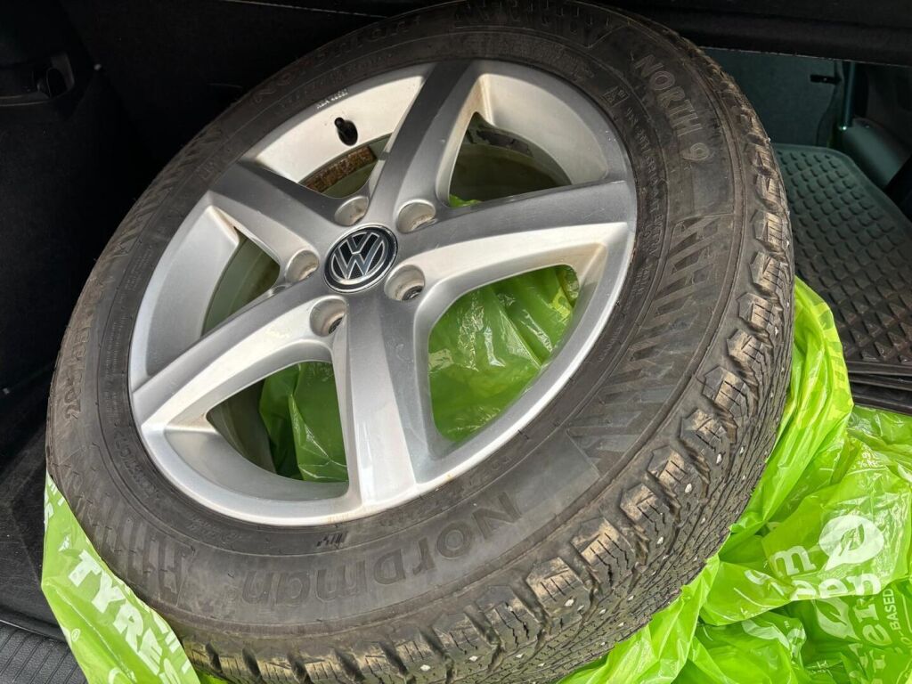 Volkswagen Golf 2014 Harmaa