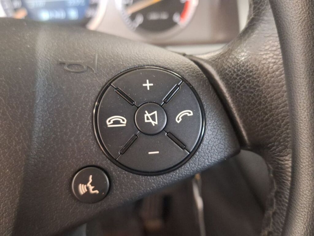 Mercedes-Benz C 2008 Harmaa