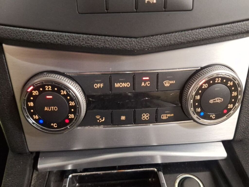 Mercedes-Benz C 2008 Harmaa