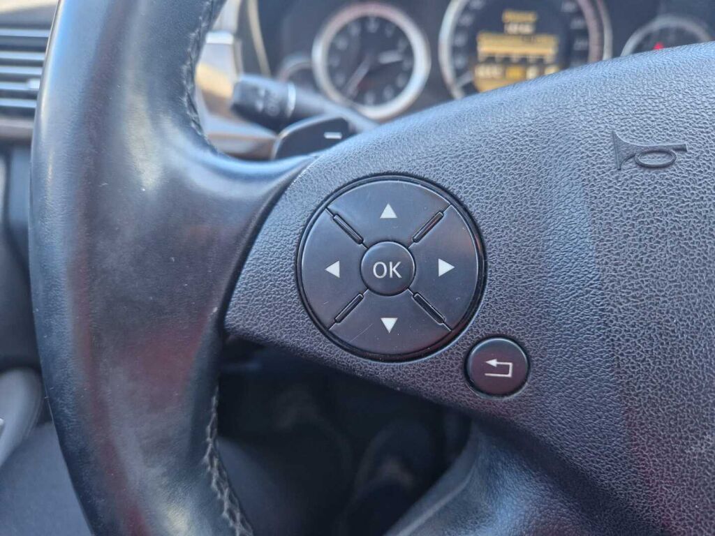 Mercedes-Benz E 2012 Valkoinen