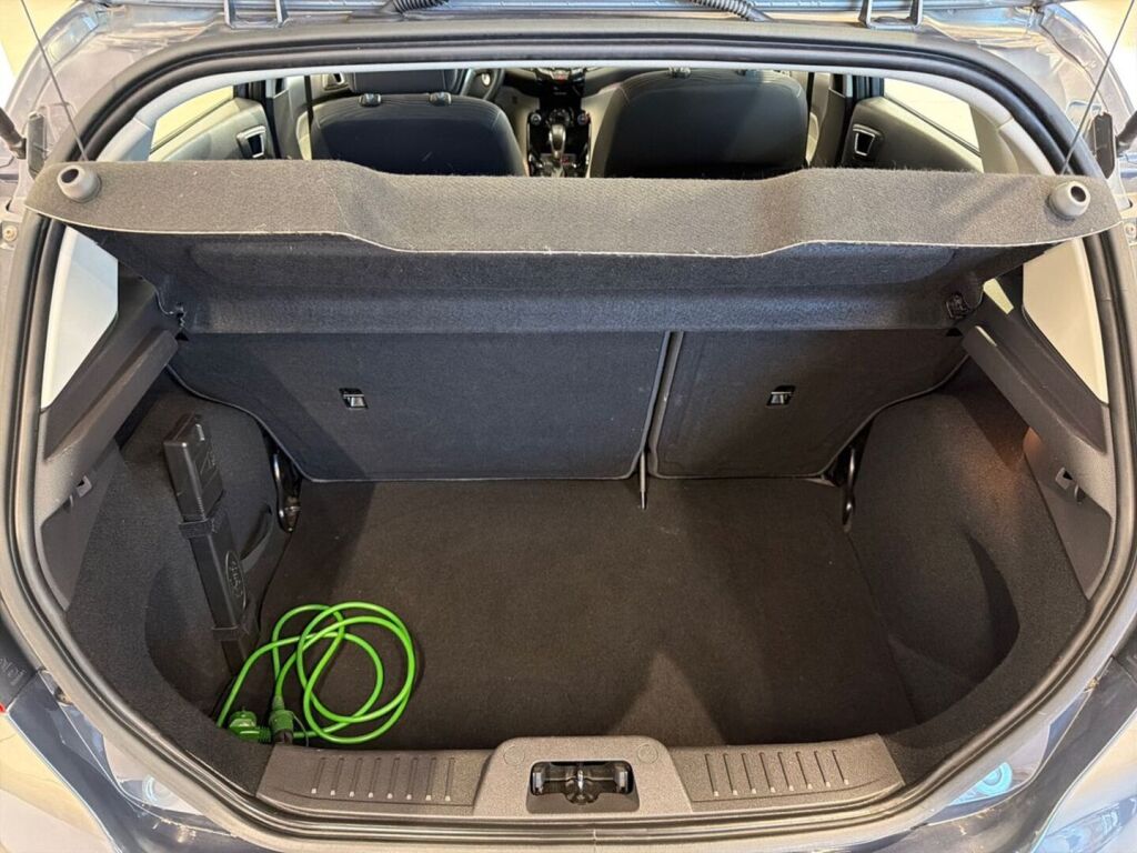 Ford Fiesta 2014 Harmaa