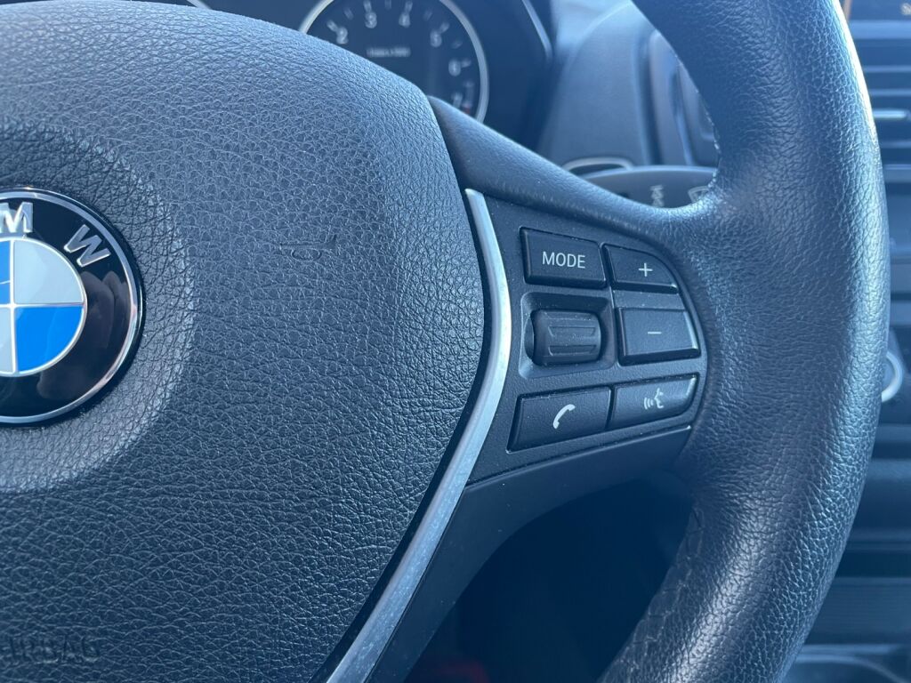 BMW 116 2014 Punainen