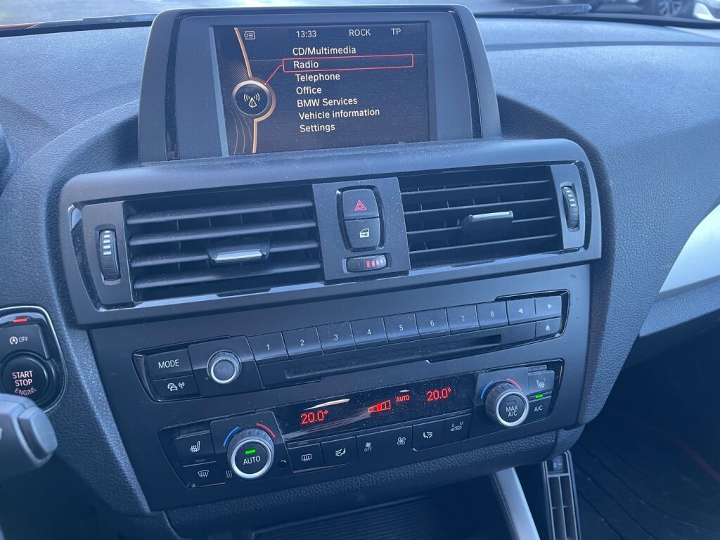 BMW 116 2014 Punainen