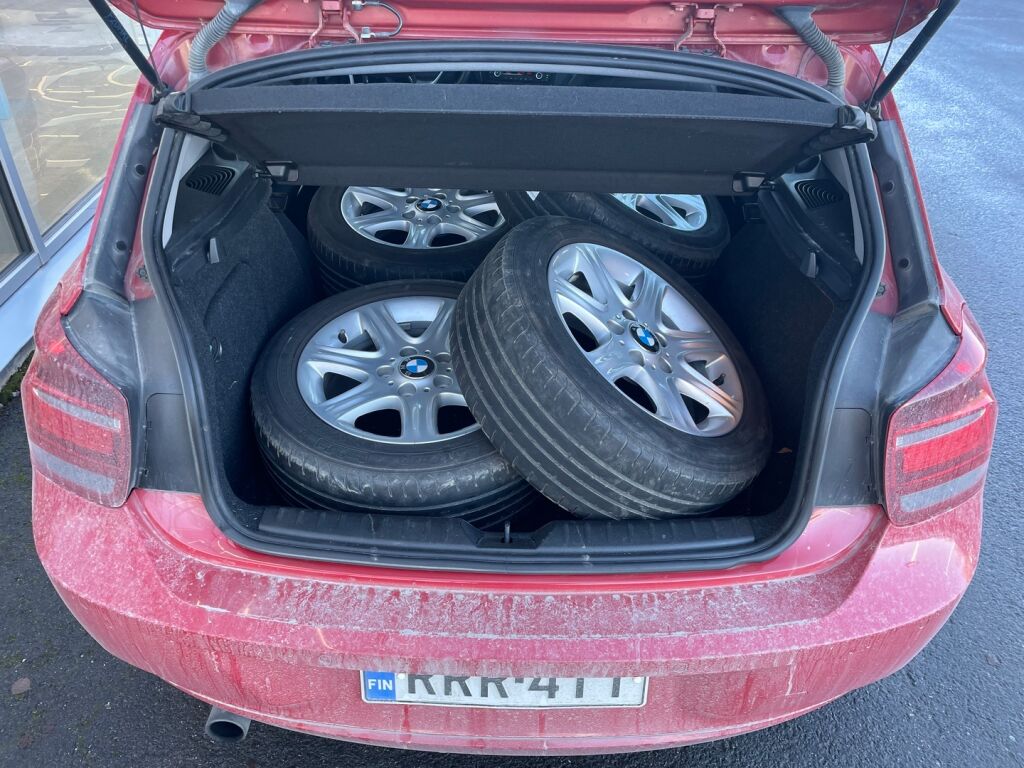 BMW 116 2014 Punainen