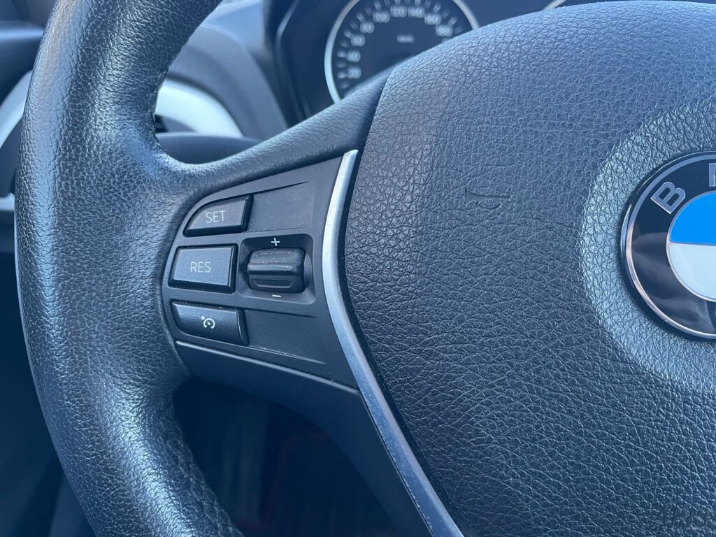 BMW 116 2014 Punainen