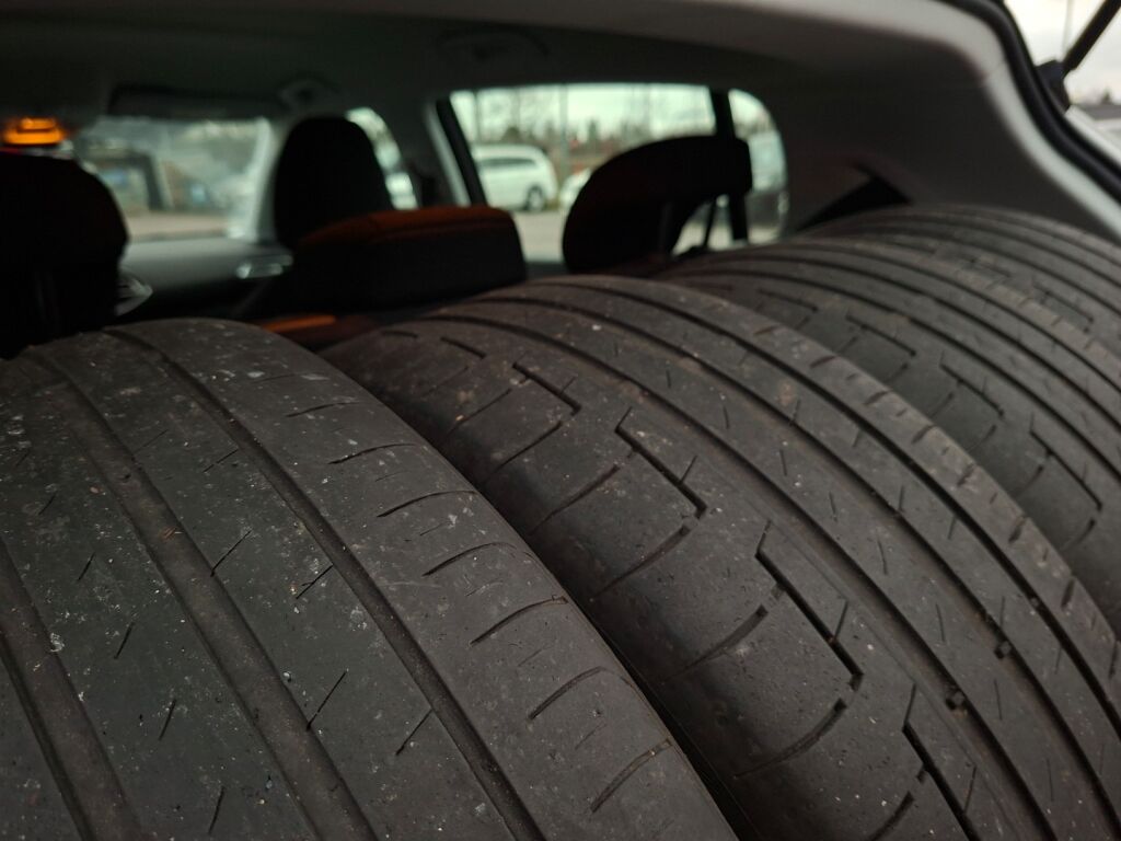 Peugeot 308 2014 Harmaa