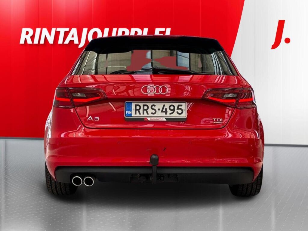 Audi A3 2014 Punainen
