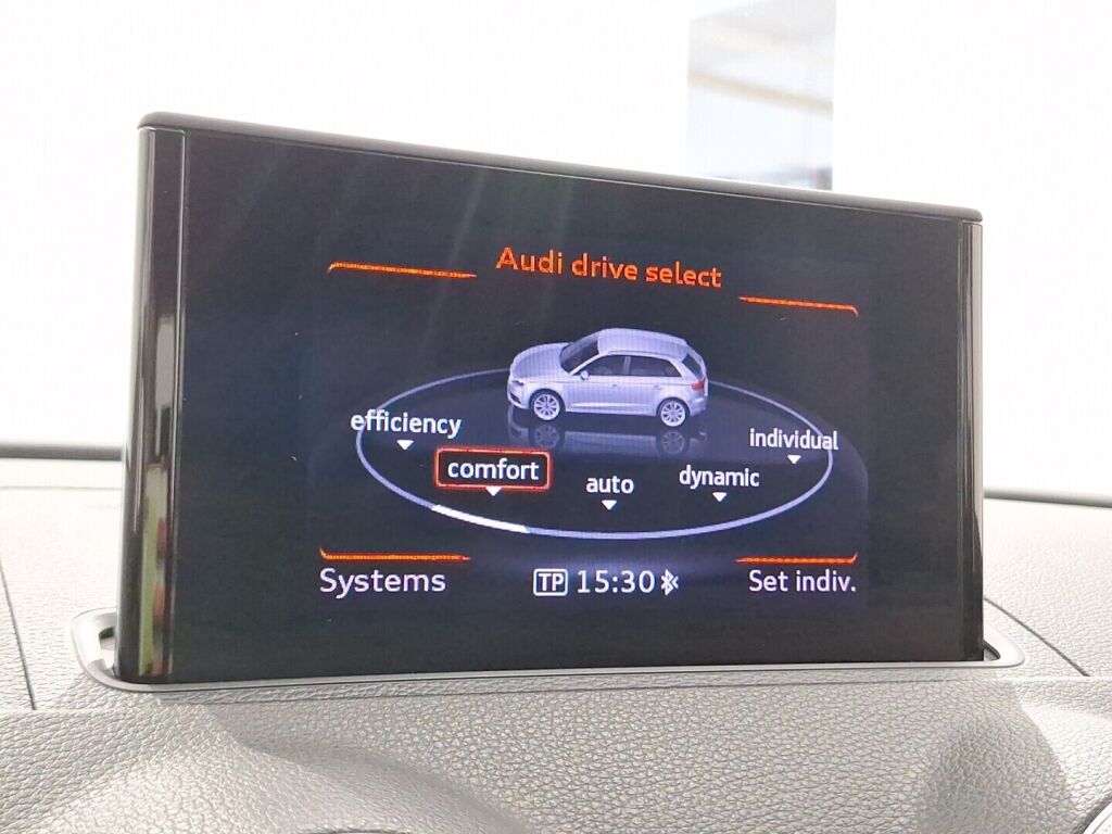 Audi A3 2014 Met. Hopea