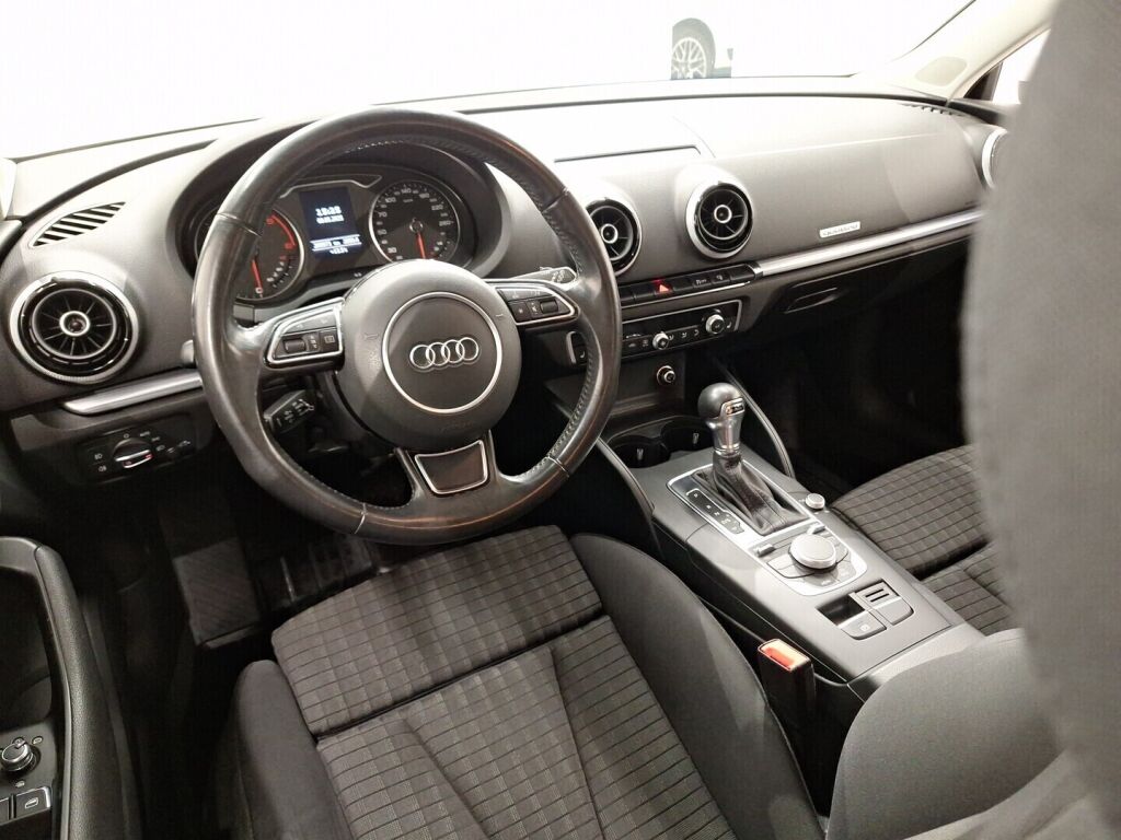 Audi A3 2014 Met. Hopea