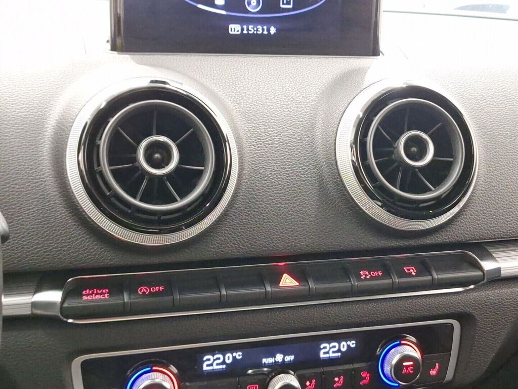 Audi A3 2014 Met. Hopea