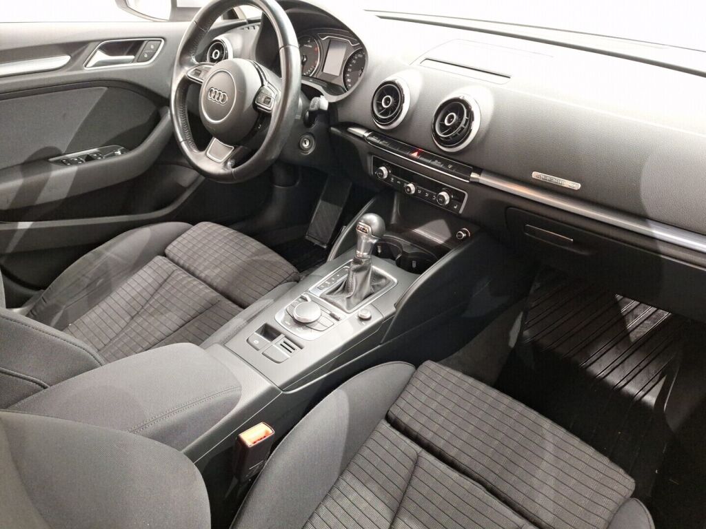 Audi A3 2014 Met. Hopea