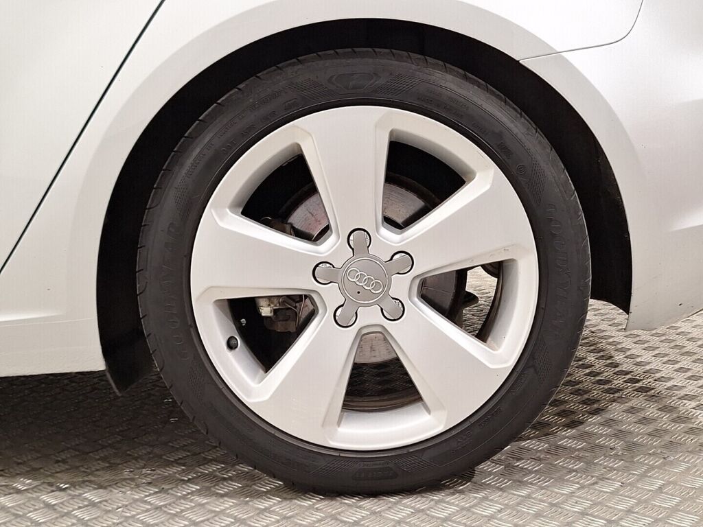 Audi A3 2014 Met. Hopea