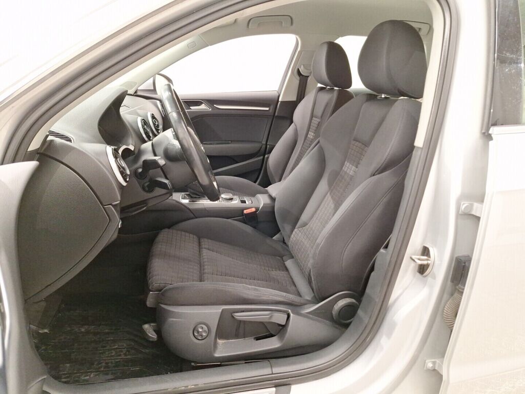 Audi A3 2014 Met. Hopea