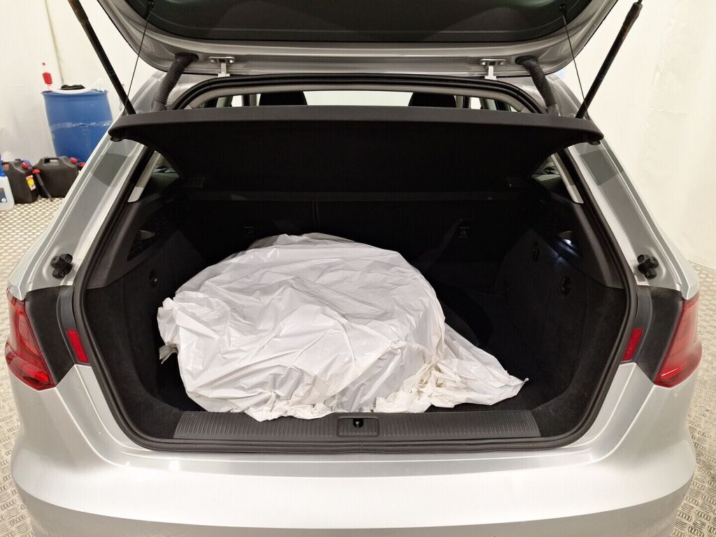 Audi A3 2014 Met. Hopea