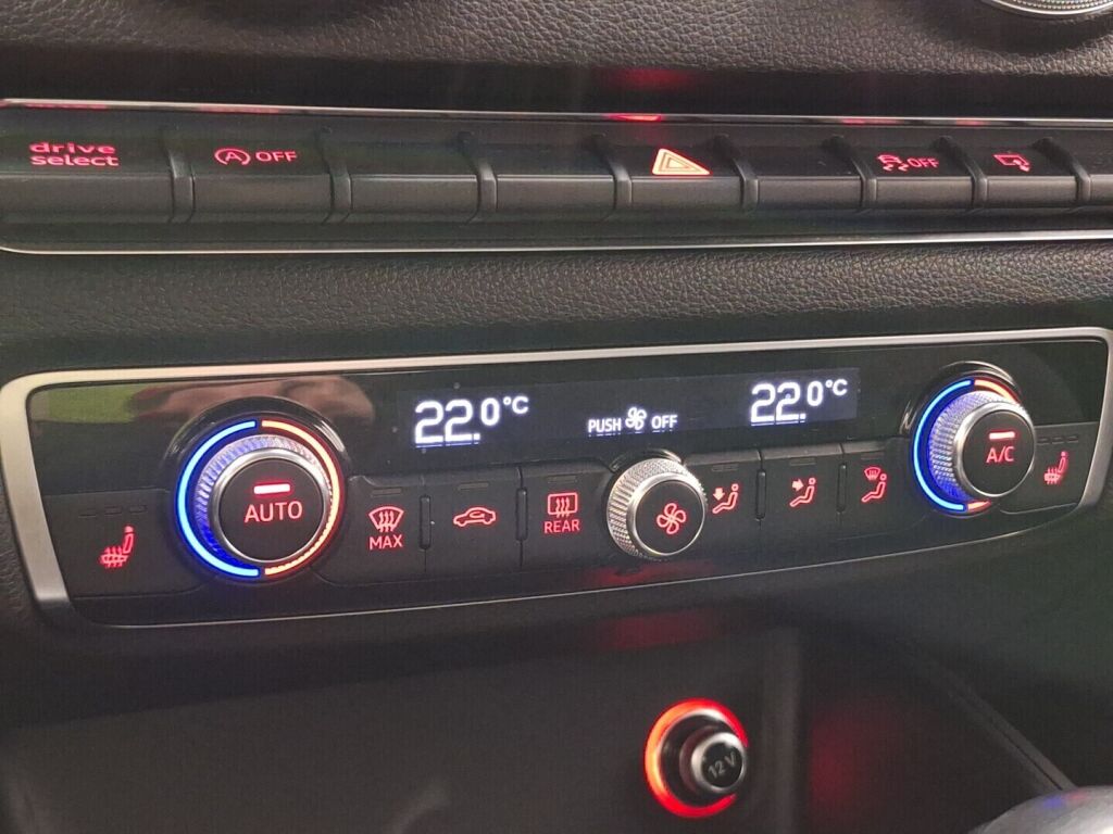 Audi A3 2014 Met. Hopea