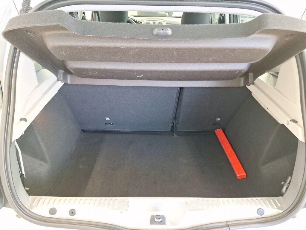 Dacia Sandero 2013 Harmaa