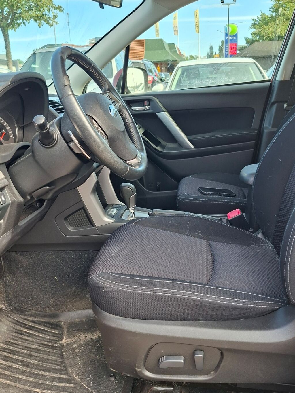 Subaru Forester 2013 Punainen
