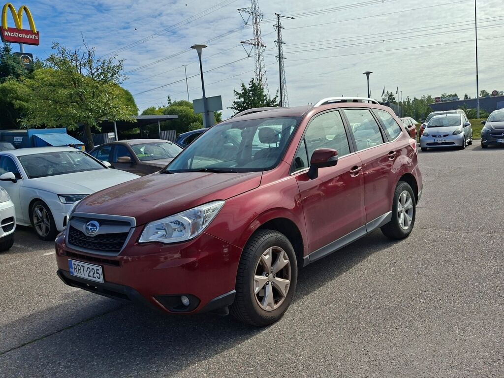 Subaru Forester 2013 Punainen