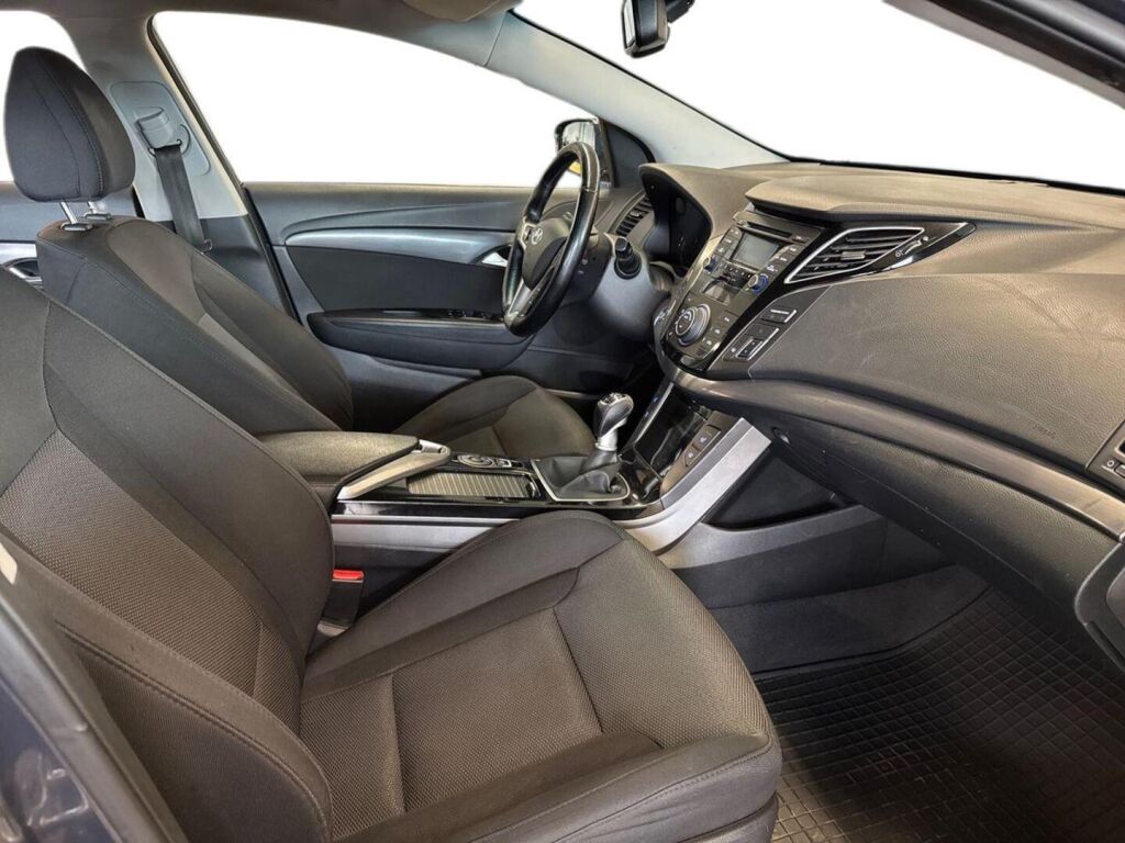 Hyundai i40 Wagon 2015 Sininen