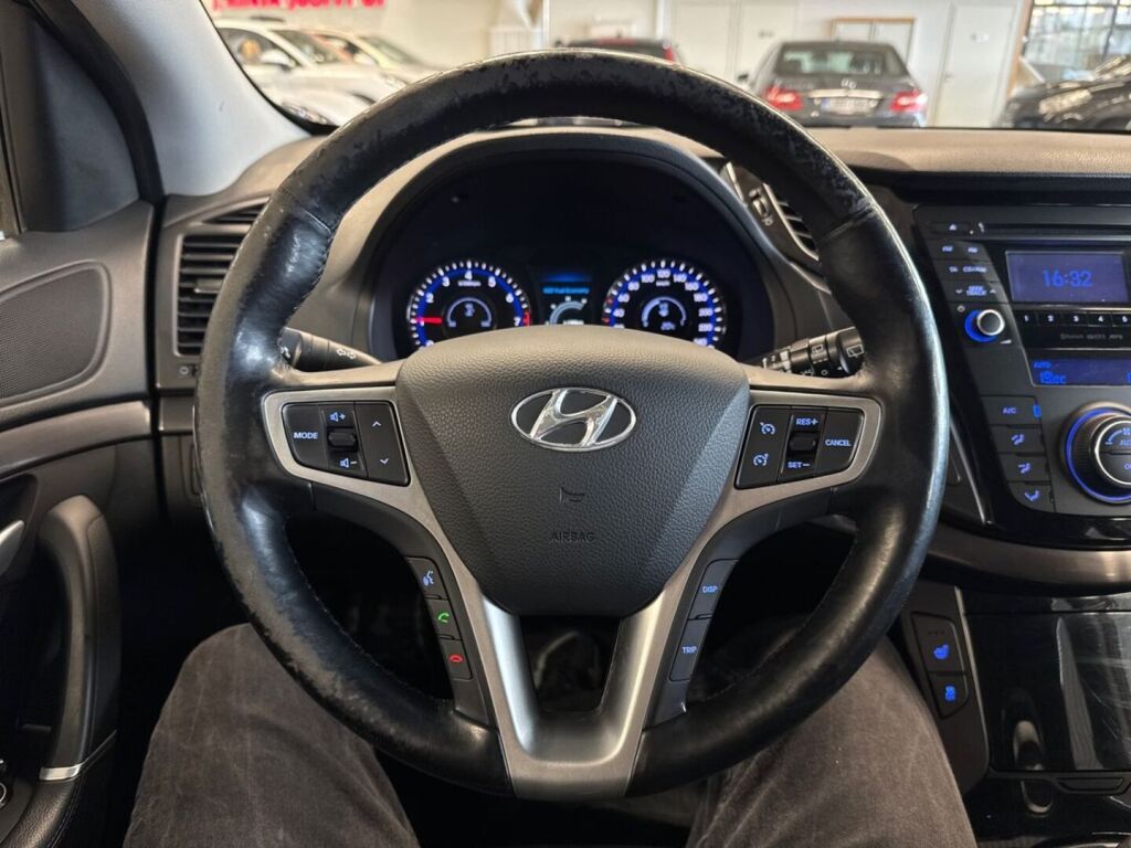 Hyundai i40 Wagon 2015 Sininen