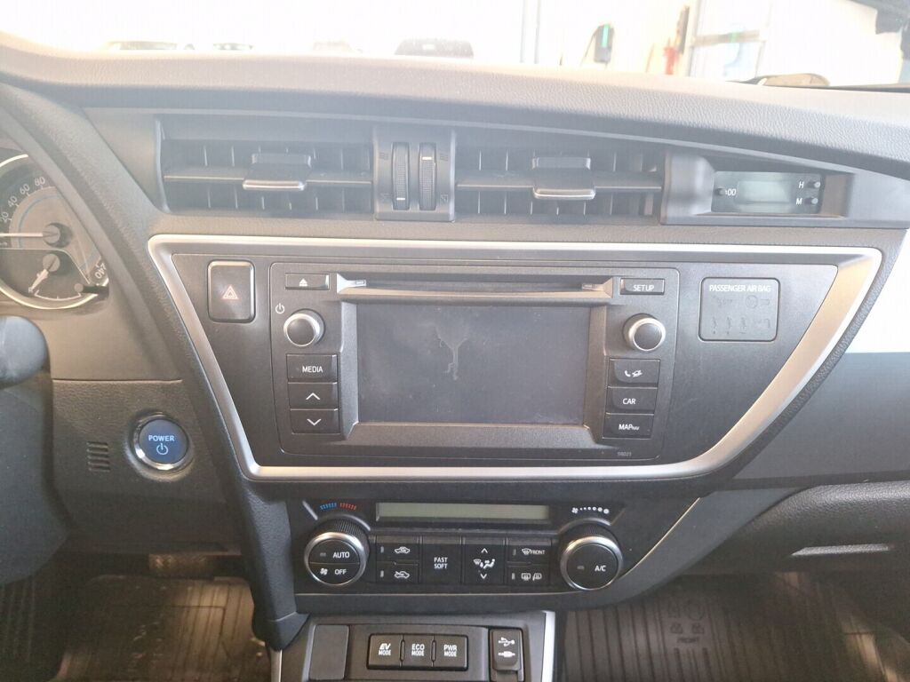 Toyota Auris 2013 Hopea