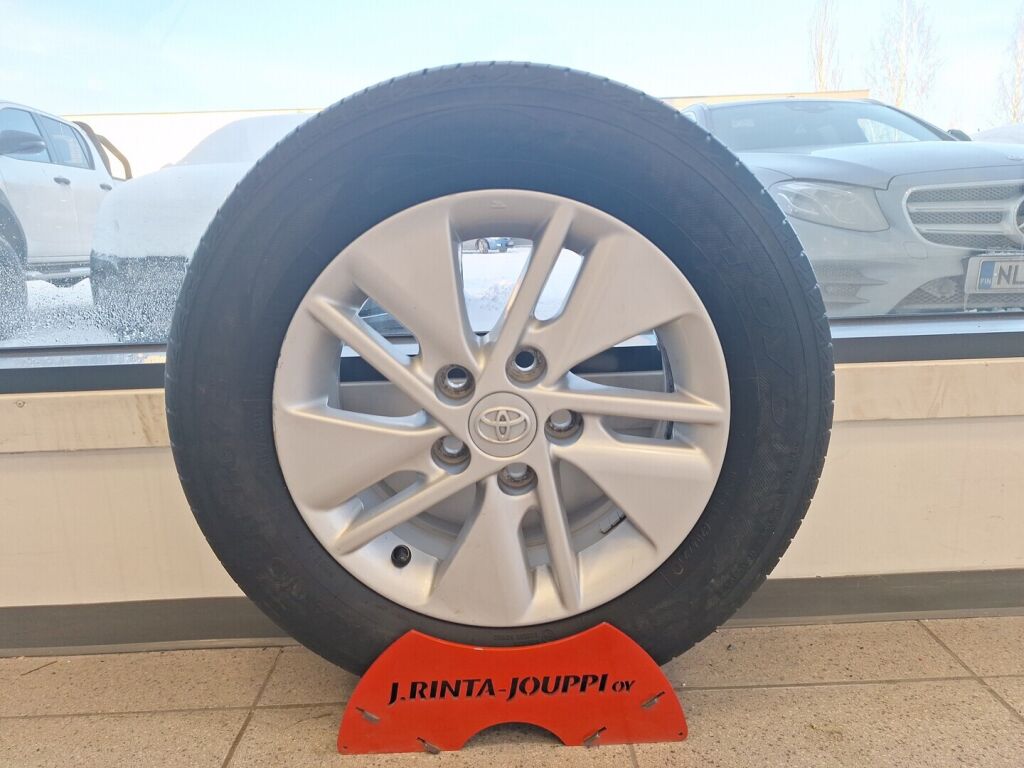 Toyota Auris 2013 Hopea