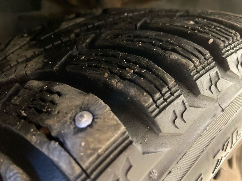 Ford C-Max 2013 Musta