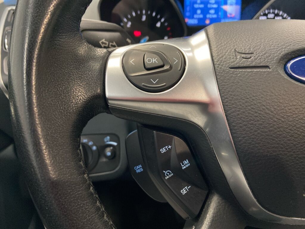 Ford C-Max 2013 Musta