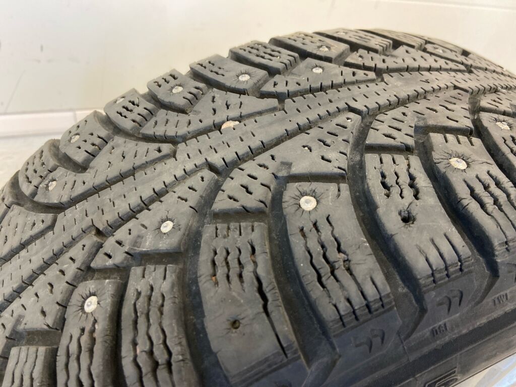 Ford C-Max 2013 Musta