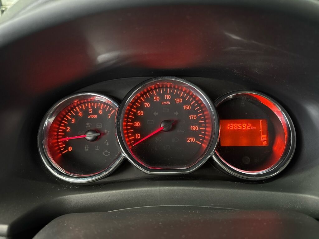 Dacia Sandero 2014 Musta