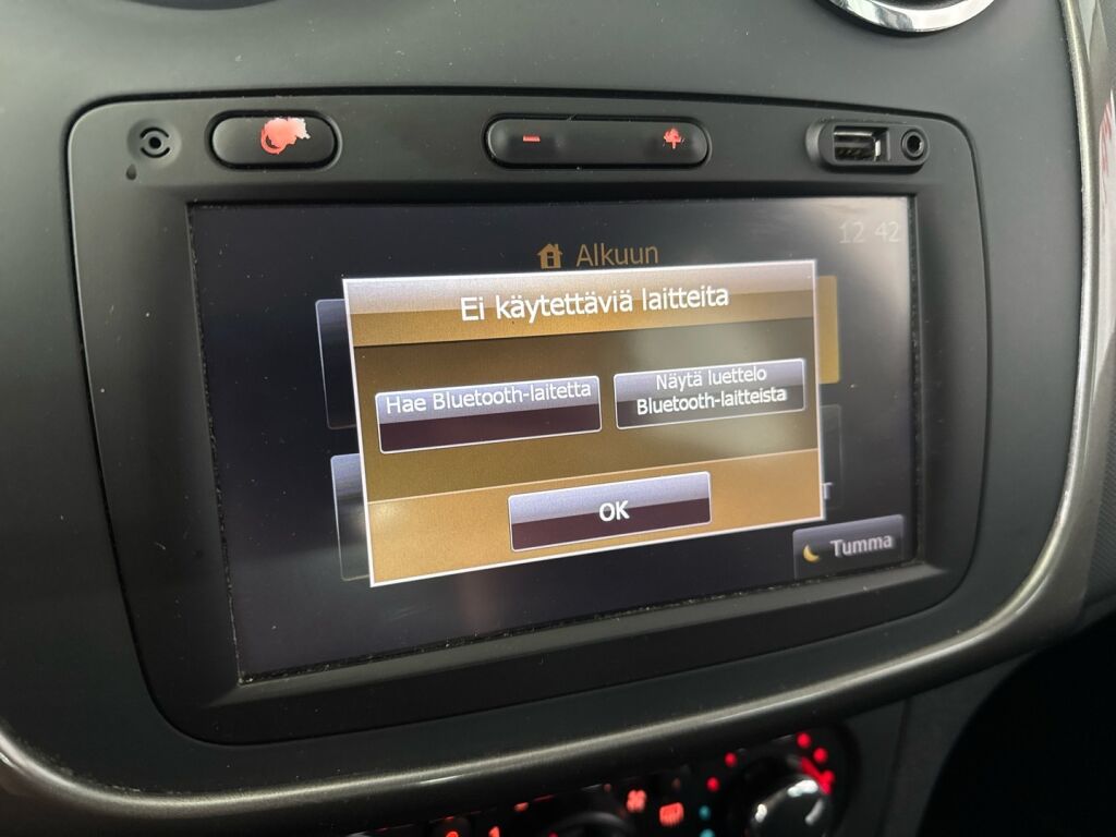 Dacia Sandero 2014 Musta