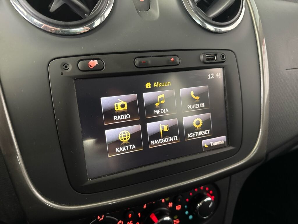 Dacia Sandero 2014 Musta