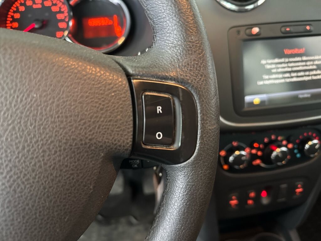 Dacia Sandero 2014 Musta