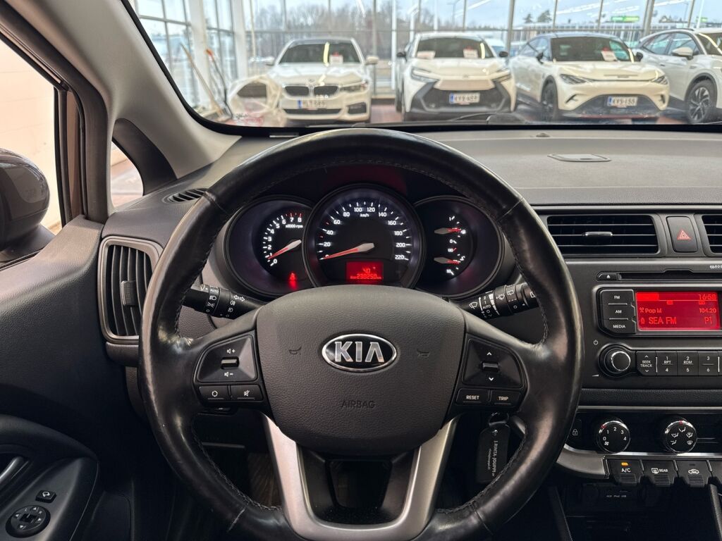Kia Rio 2014 Ruskea (beige)