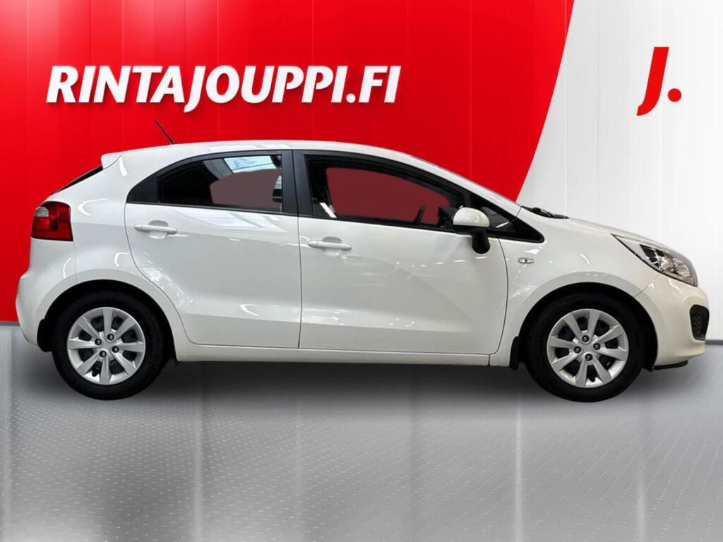 Kia Rio 2013 Valkoinen
