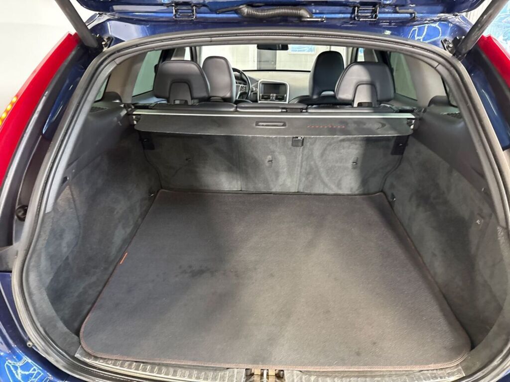 Volvo XC60 2014 Sininen