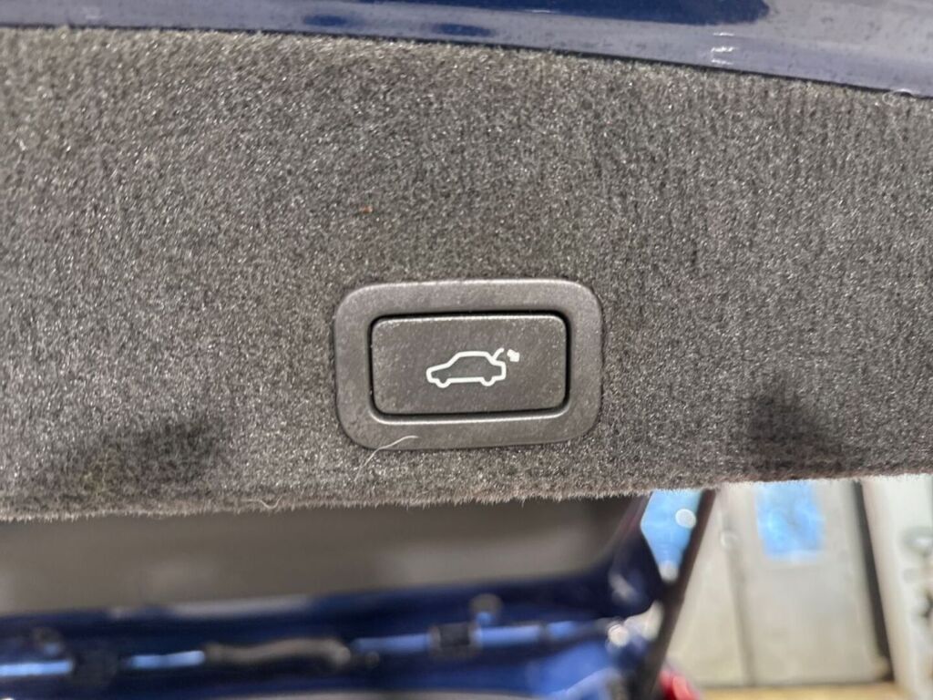 Volvo XC60 2014 Sininen