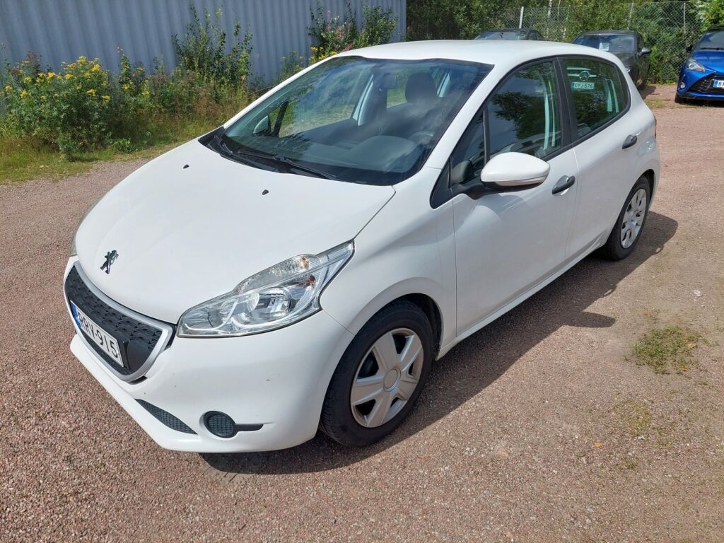 Peugeot 208 2014 Valkoinen