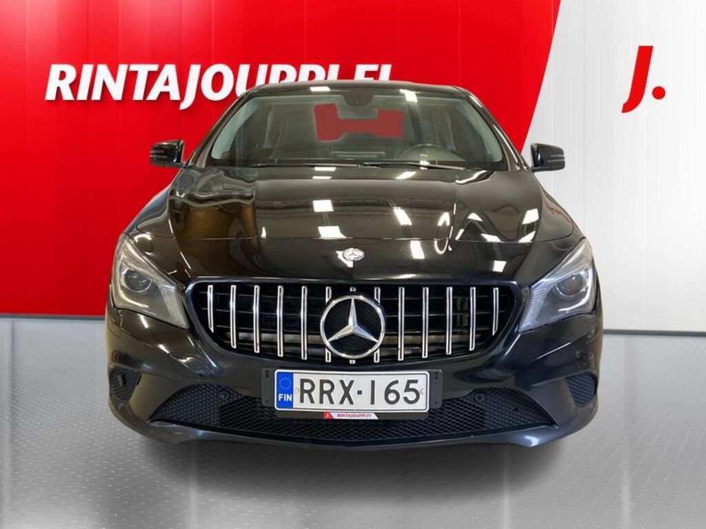 Mercedes-Benz CLA 2014 Musta