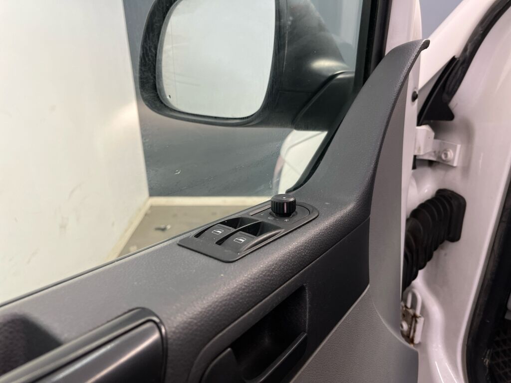 Volkswagen Transporter 2014 Valkoinen