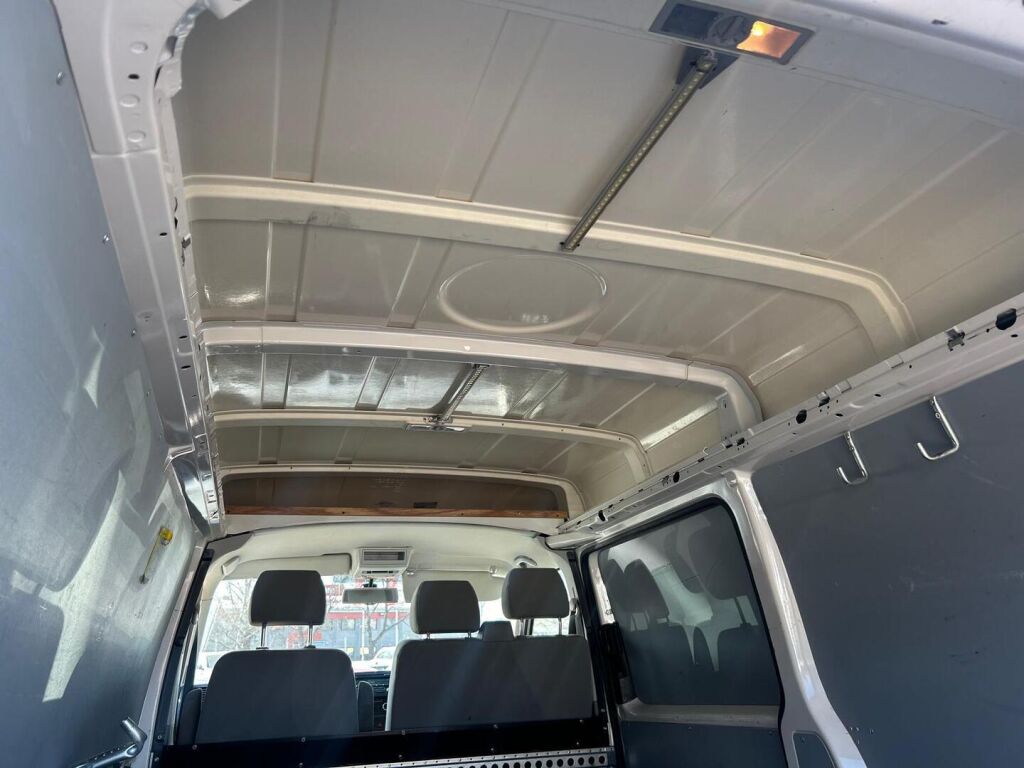 Volkswagen Transporter 2014 Valkoinen