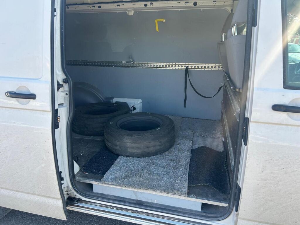 Volkswagen Transporter 2014 Valkoinen