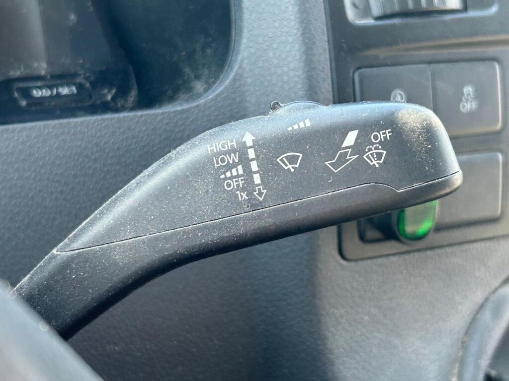 Volkswagen Transporter 2014 Valkoinen