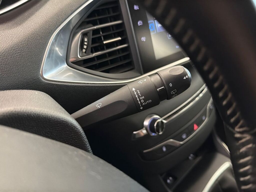 Peugeot 308 2015 Harmaa