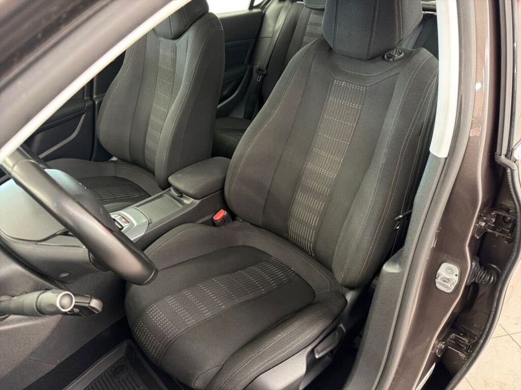 Peugeot 308 2015 Harmaa