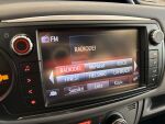 Toyota Yaris 2015 Musta